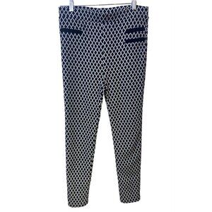 Papaya slim ankle pants, black & White Diamond print pants, Large